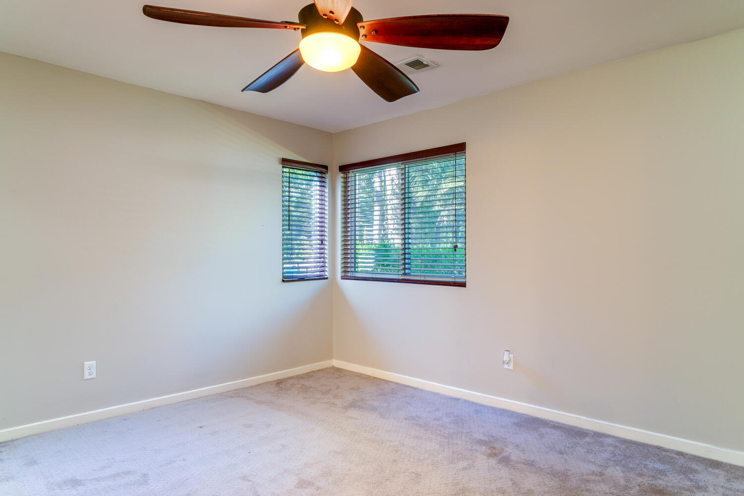 7825 Racquet Road North Charleston, SC 29418 - Photo 29 of 40 Raquet29-029-038-1500x1000