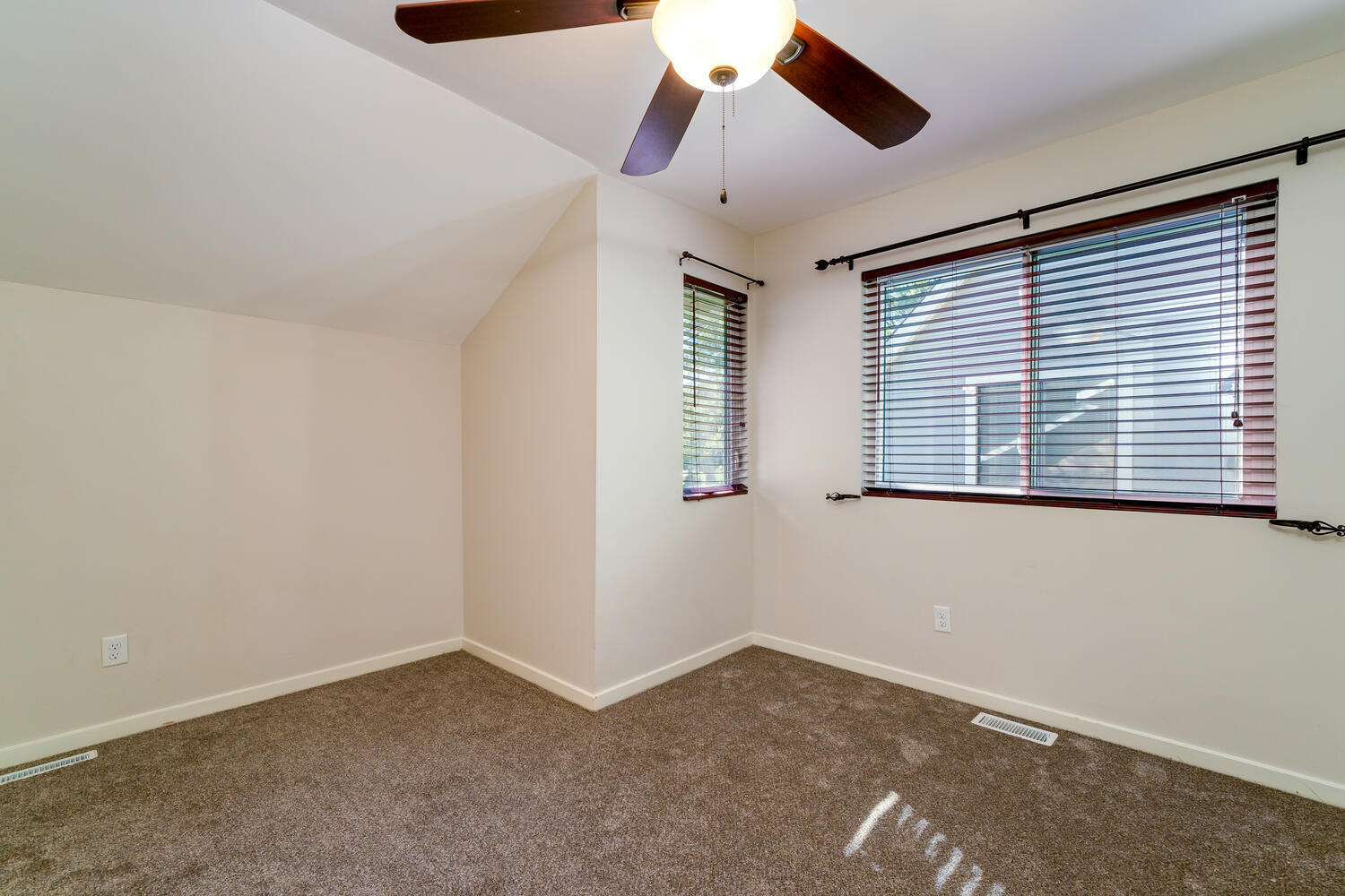 7825 Racquet Road North Charleston, SC 29418 - Photo 38 of 40 Raquet38-038-015-1500x1000
