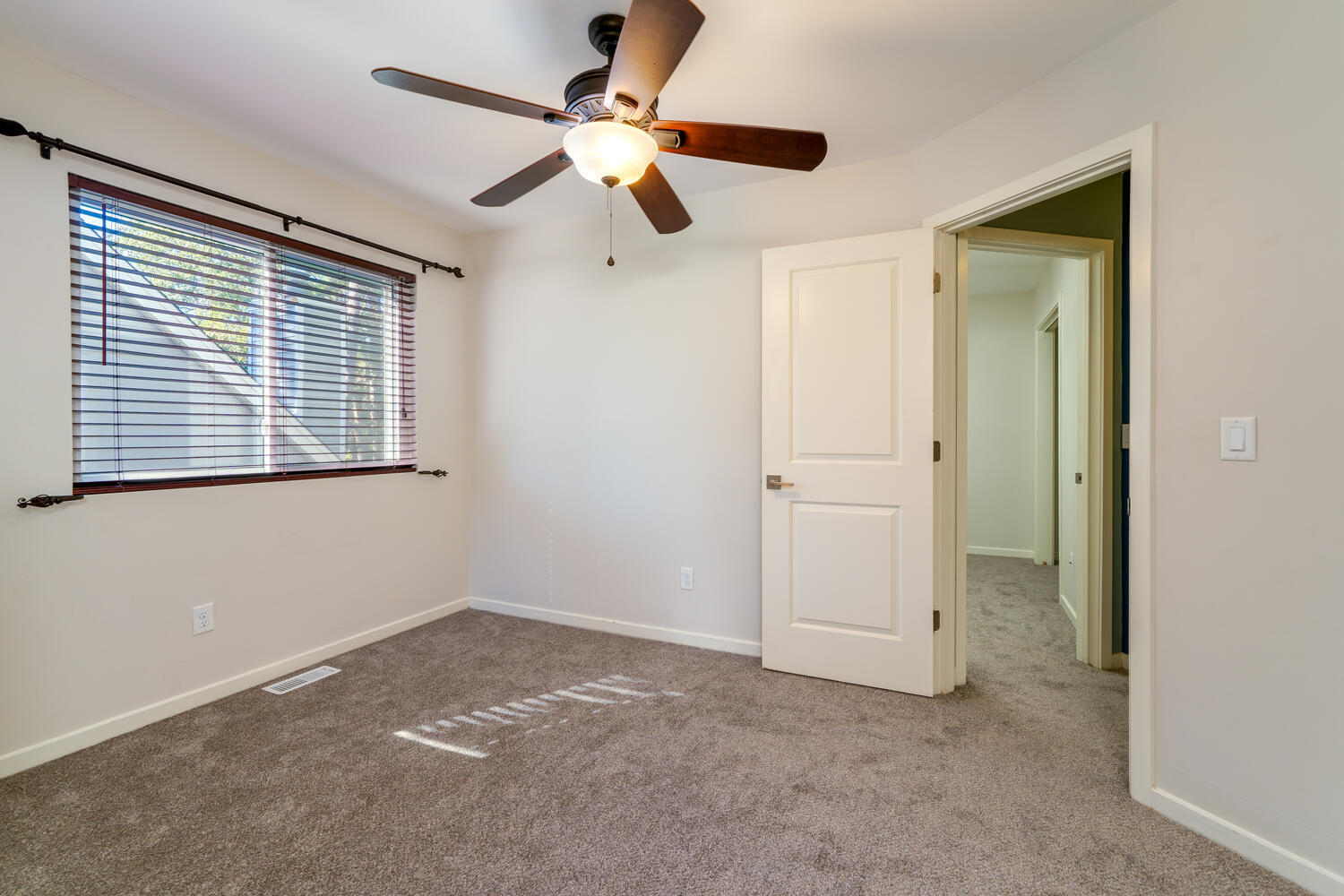 7825 Racquet Road North Charleston, SC 29418 - Photo 40 of 40 Raquet40-040-033-1500x1000