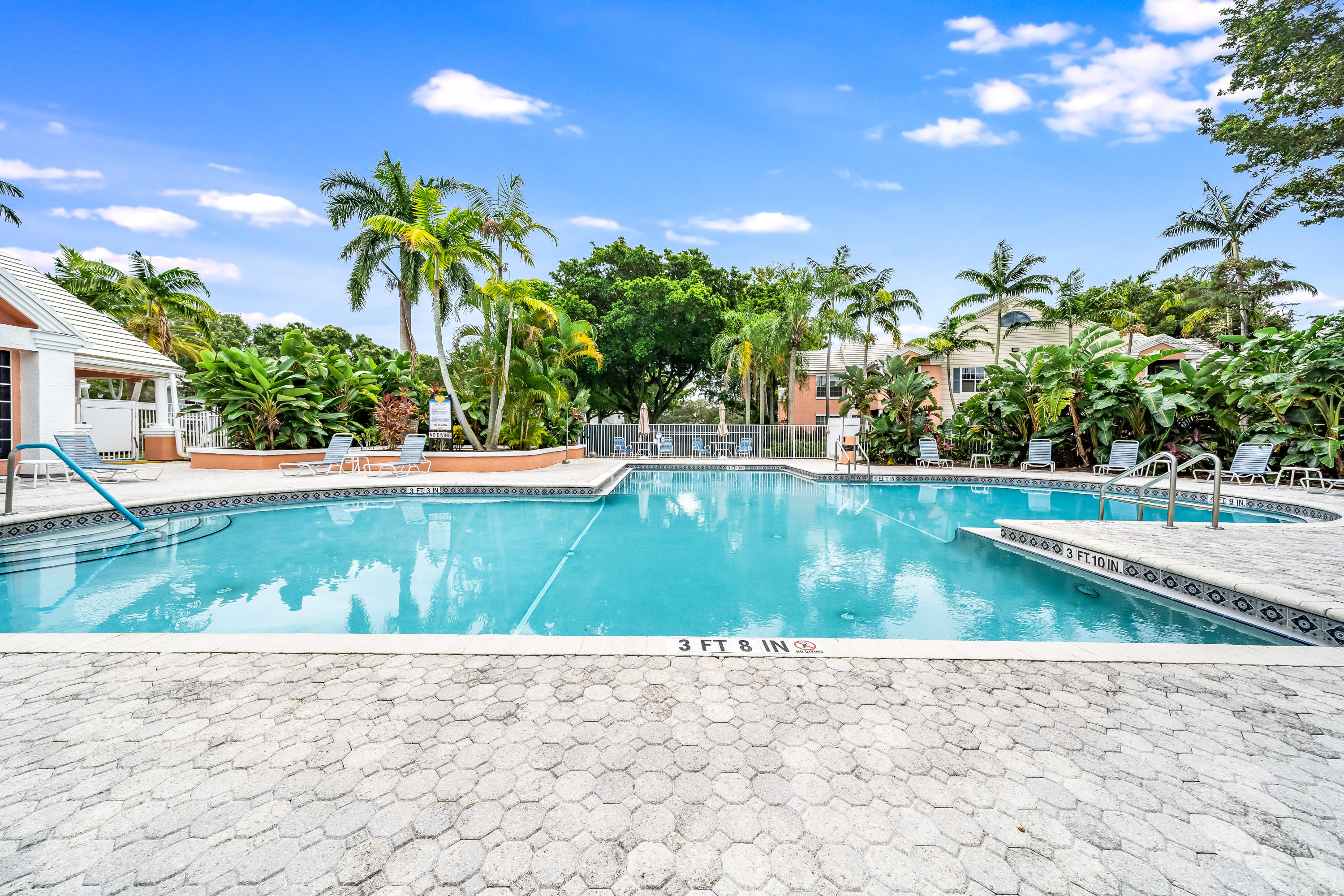 1125 Crystal Way, Unit F Delray Beach, FL 33444 - Photo 18 of 24 19