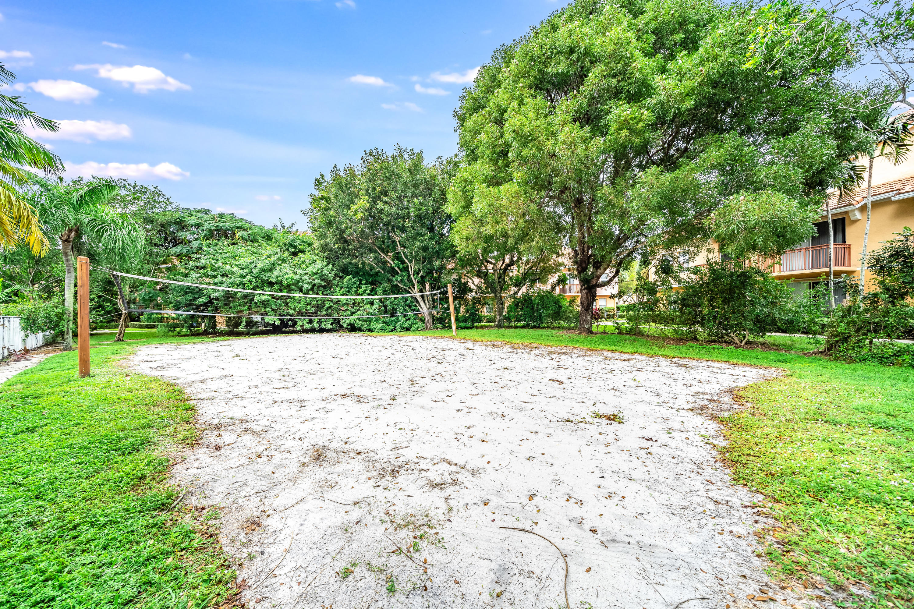 1125 Crystal Way, Unit F Delray Beach, FL 33444 - Photo 21 of 24 22