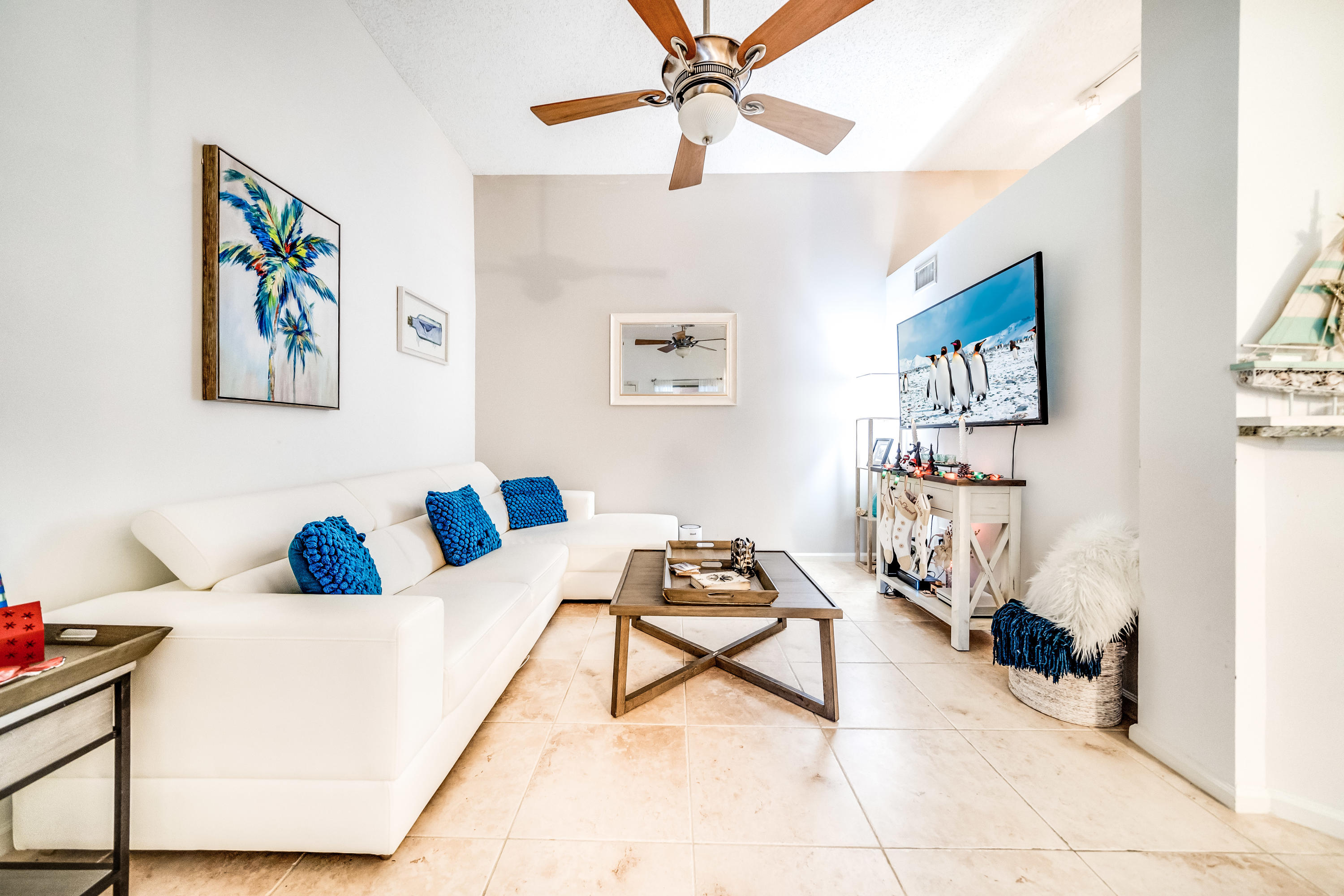 1125 Crystal Way, Unit F Delray Beach, FL 33444 - Photo 8 of 24 10
