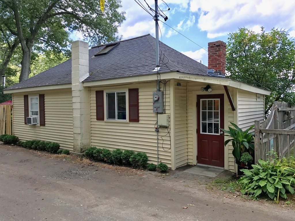 18 Old Populatic Road Norfolk, MA 02056 - Photo 1 of 23 Gallery Image 1