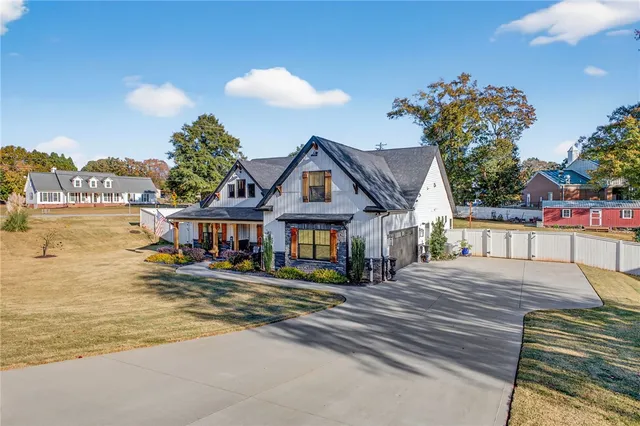 $524,950 | 1001 White Oak Drive, Anderson, SC 29621