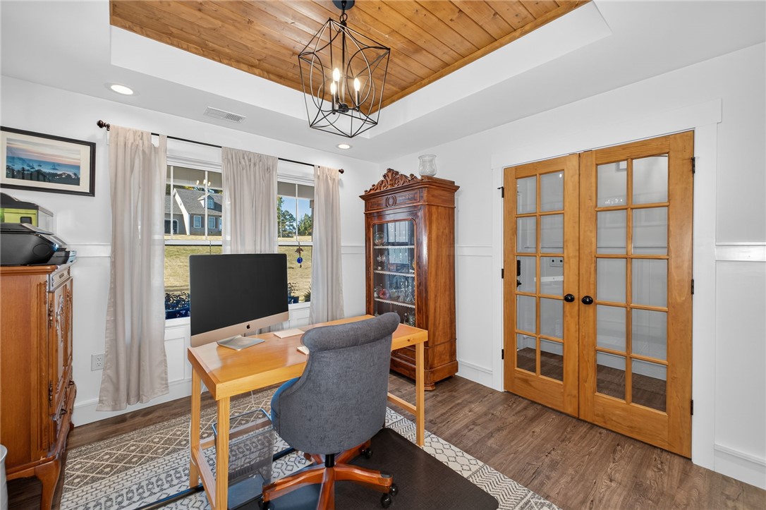 1001 White Oak Drive Anderson, SC 29621 - Photo 5 of 50