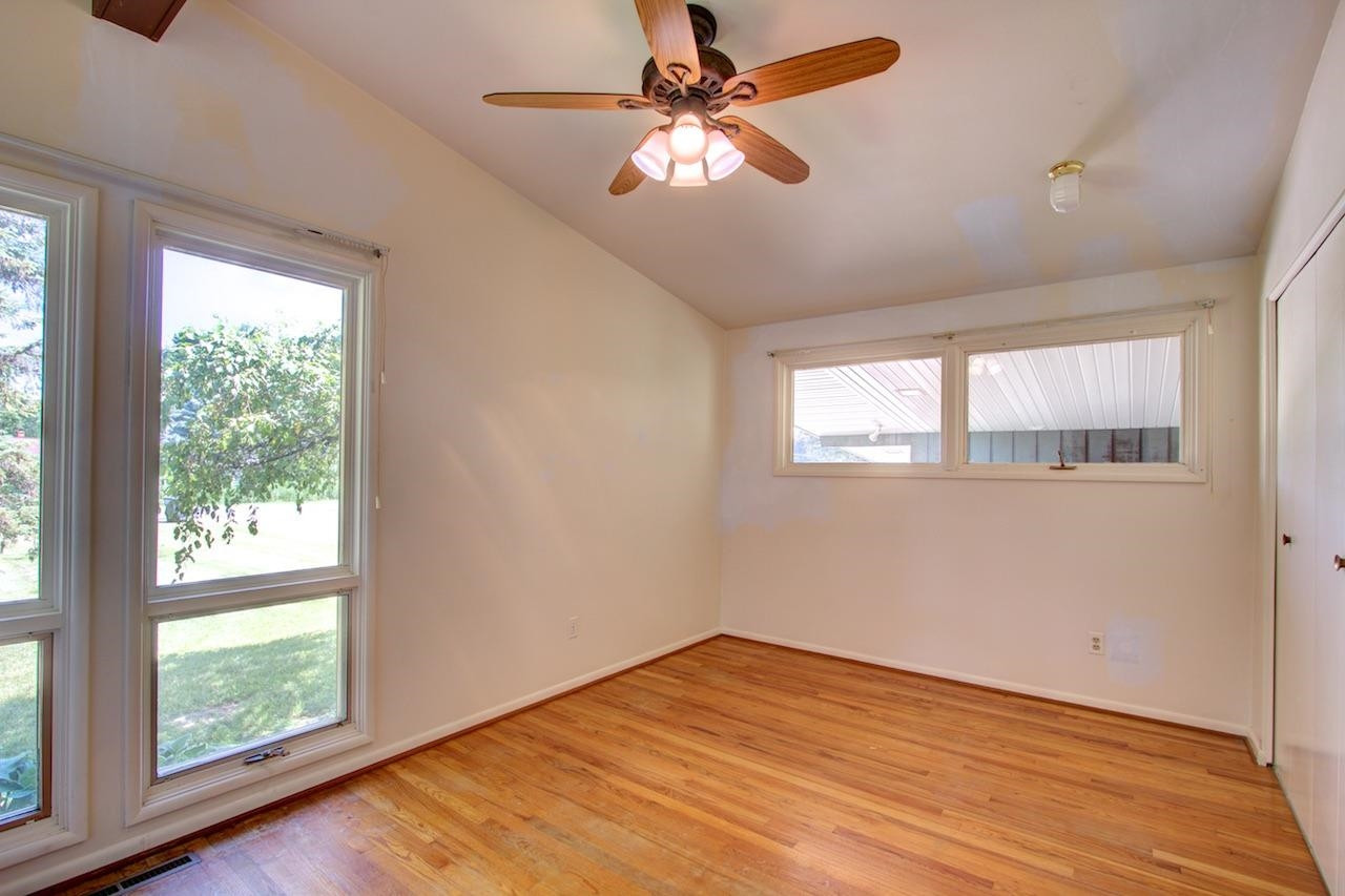 5199 Pratt Road Ann Arbor, MI 48103 - Photo 8 of 10 Photo 8