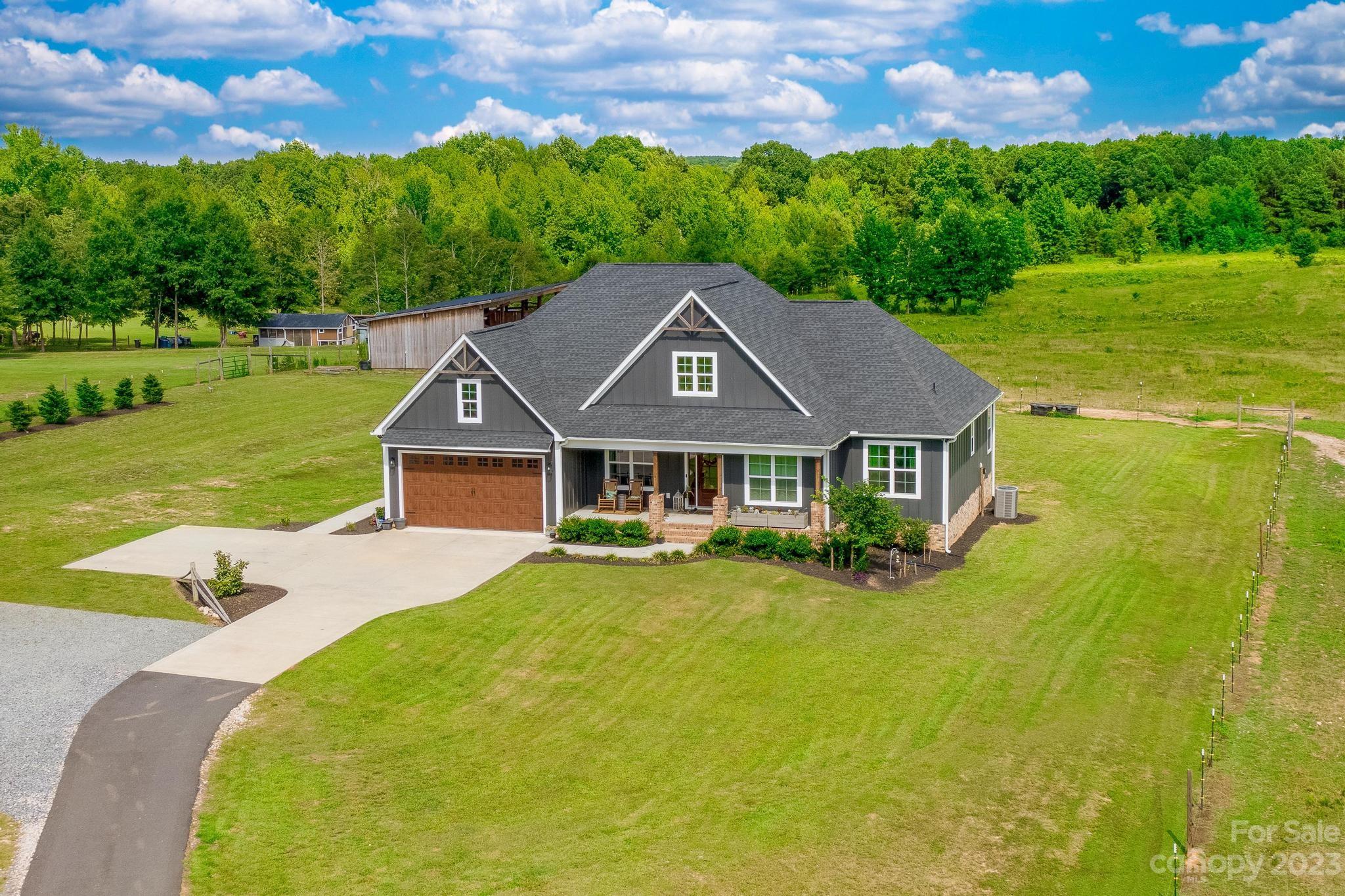1784 Davis Farm Road, Unit 5 York, SC 29745 - Photo 1 of 35 Gallery Image 1