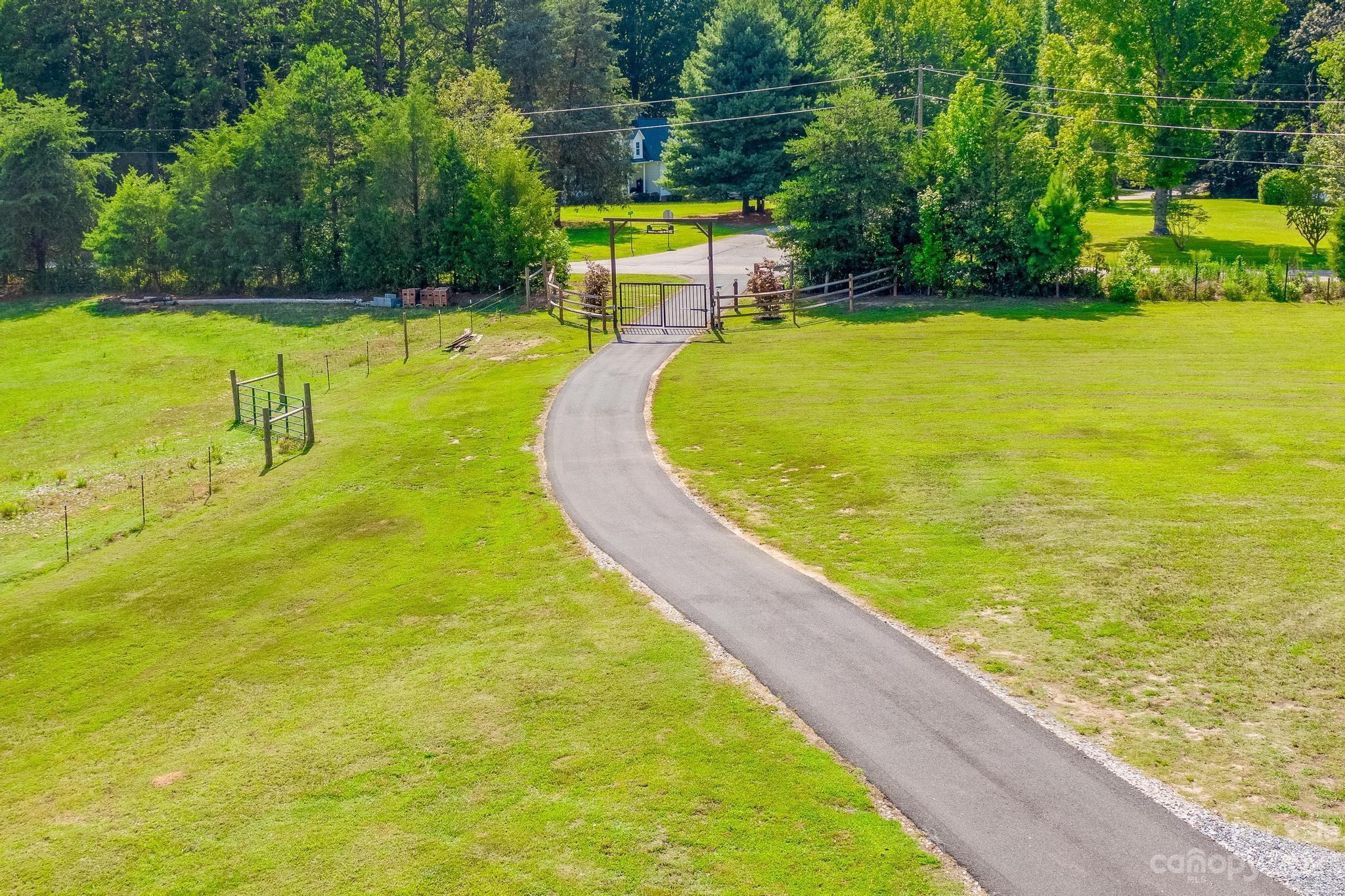 1784 Davis Farm Road, Unit 5 York, SC 29745 - Photo 28 of 35 Gallery Image 28