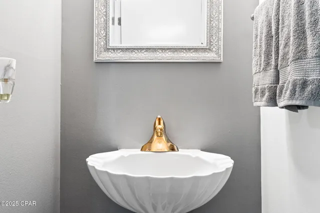 $319,900 | 307 North Cove Boulevard, Panama City, FL 32401