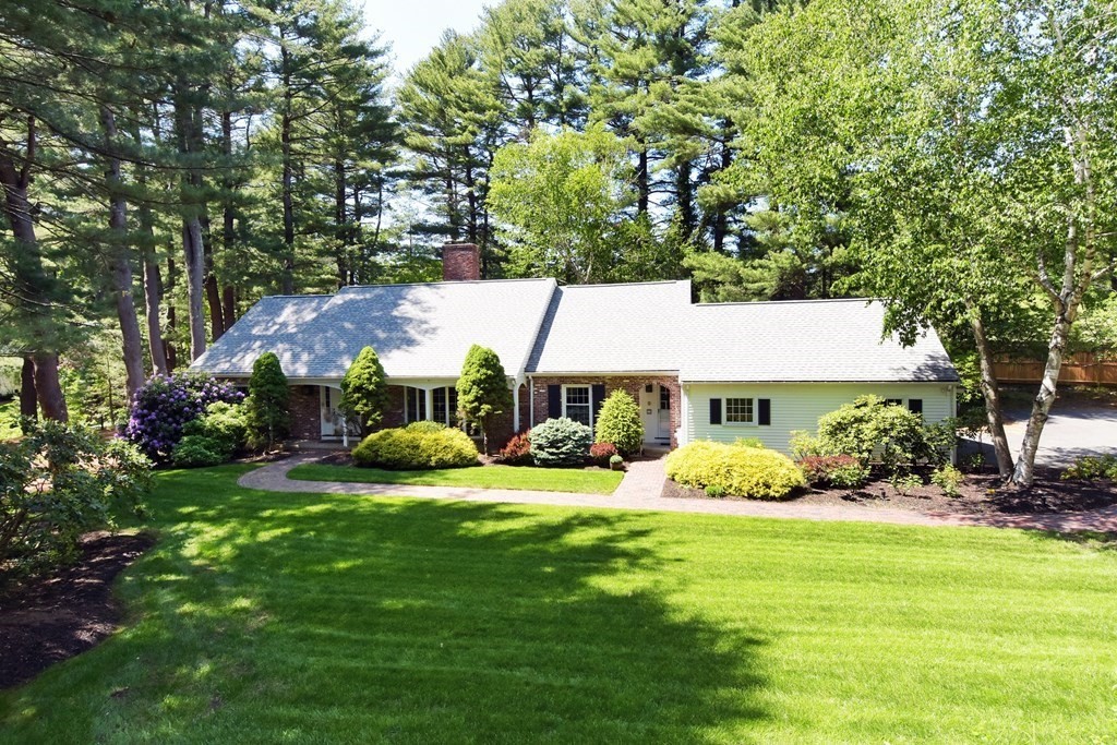 19 Smith Farm Trail, Lynnfield, MA 01940 Compass