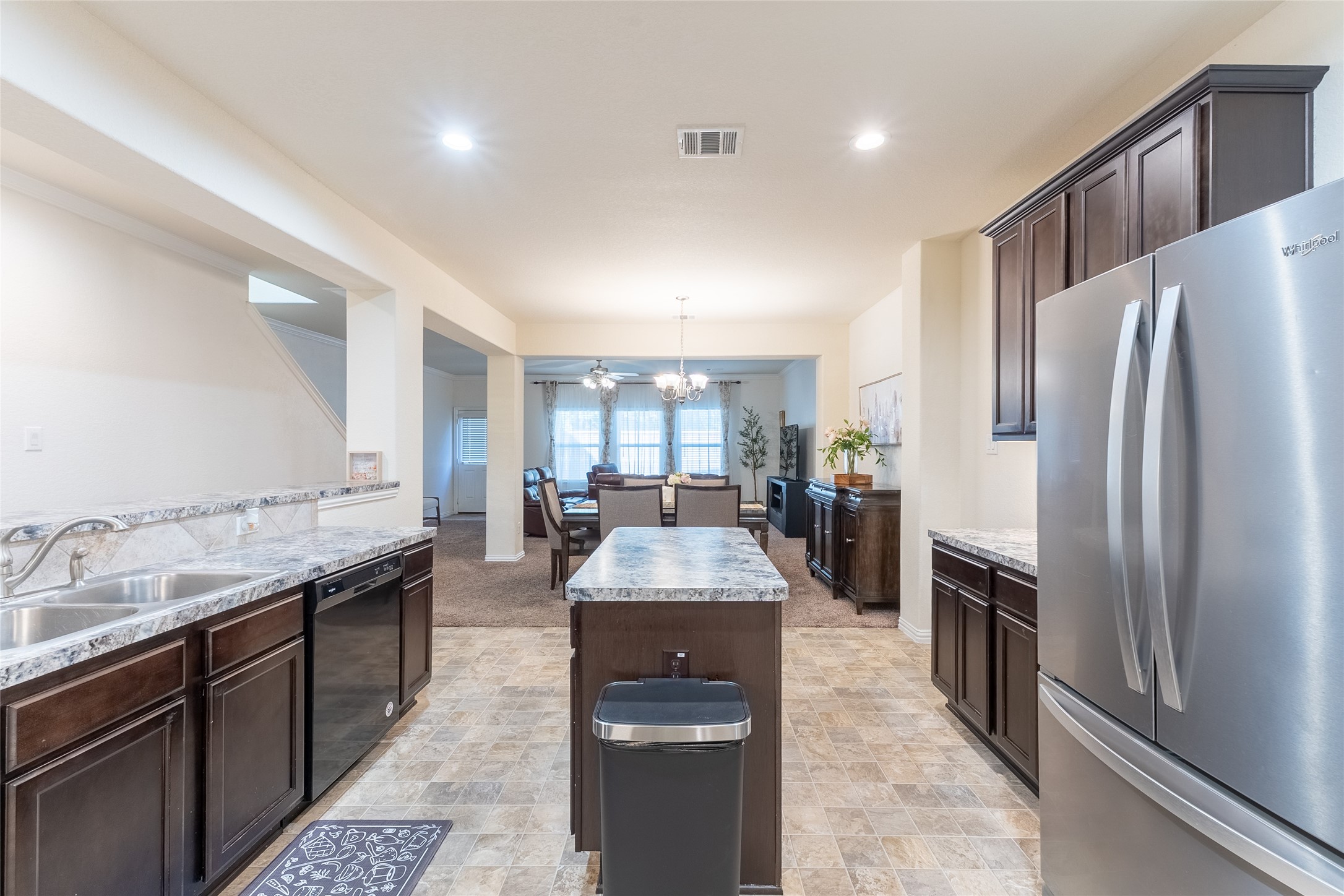 11413 Hackmatack Way Houston, TX 77066 - Photo 14 of 33