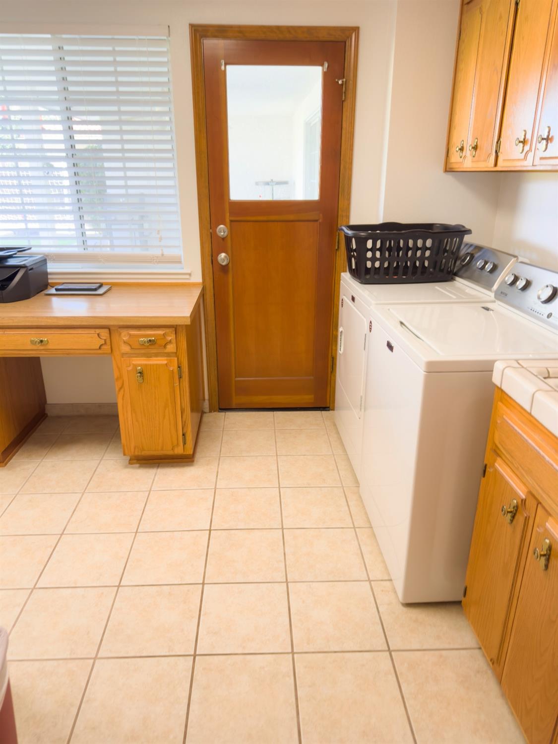 2544 Sterling Avenue Sanger, CA 93657 - Photo 15 of 27 a view of a storage & utility room
