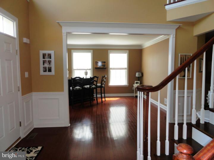 1000 Barclay Road Chester Springs, PA 19425 - Photo 4 of 17 Foyer