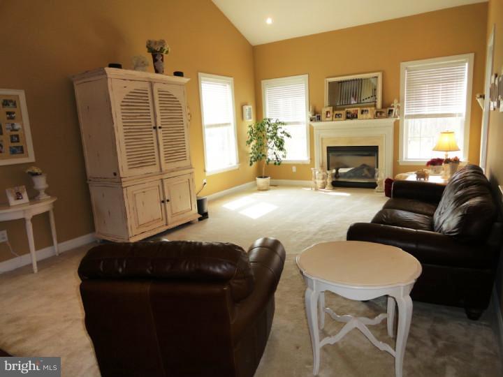 1000 Barclay Road Chester Springs, PA 19425 - Photo 7 of 17 Family Room