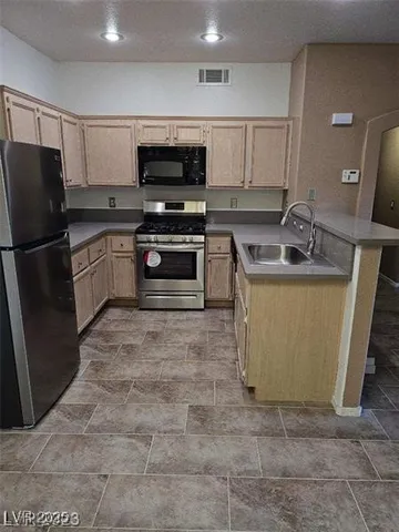 $1,300 | 2201 Ramsgate Drive, Unit 212, Henderson, NV 89074