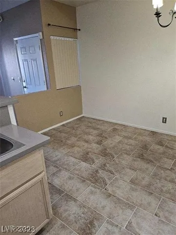 $1,300 | 2201 Ramsgate Drive, Unit 212, Henderson, NV 89074