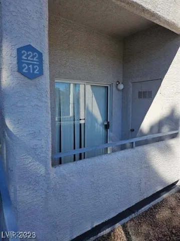 $1,300 | 2201 Ramsgate Drive, Unit 212, Henderson, NV 89074
