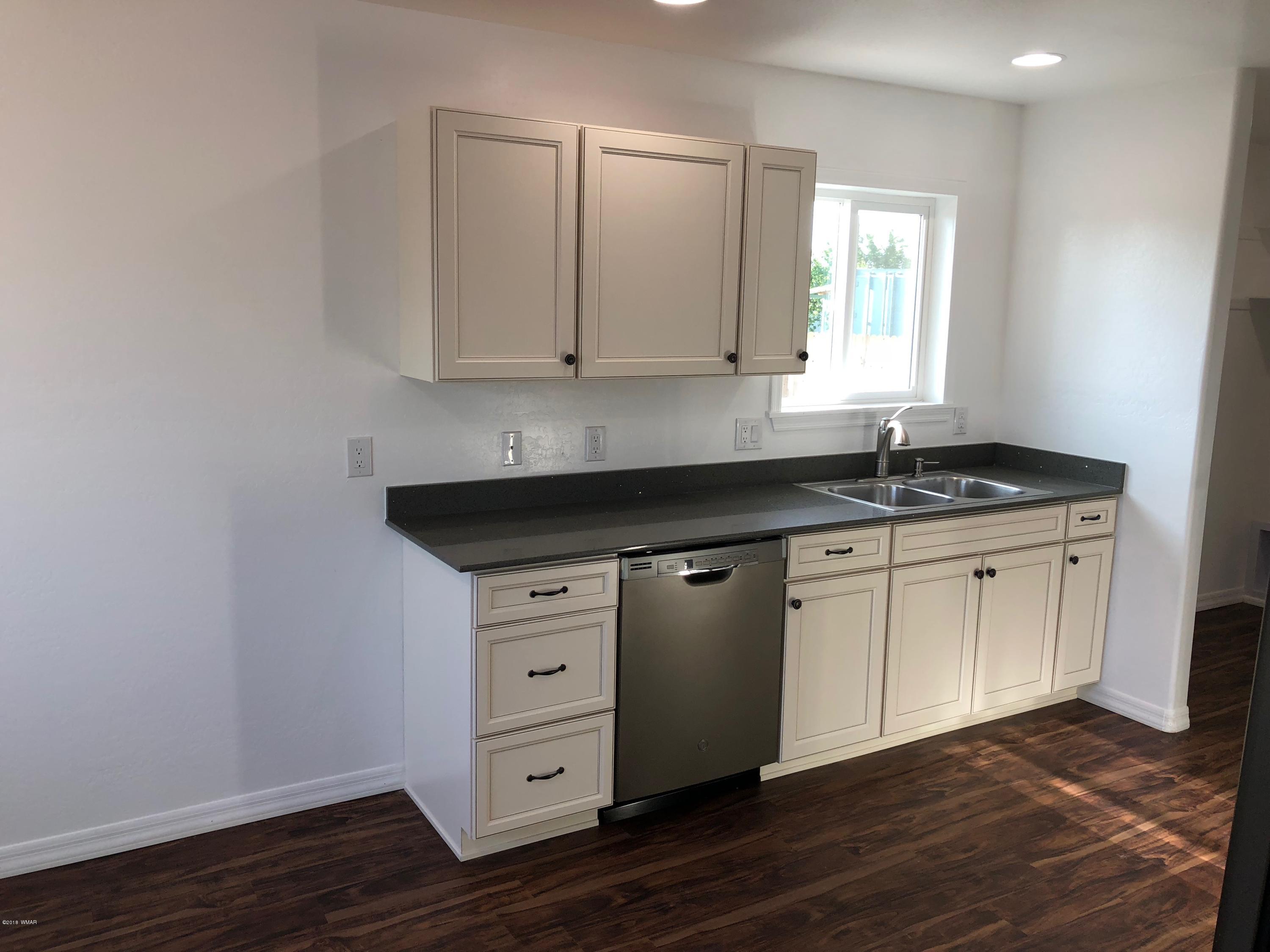 331 West 5th S Street Snowflake, AZ 85937 - Photo 11 of 28