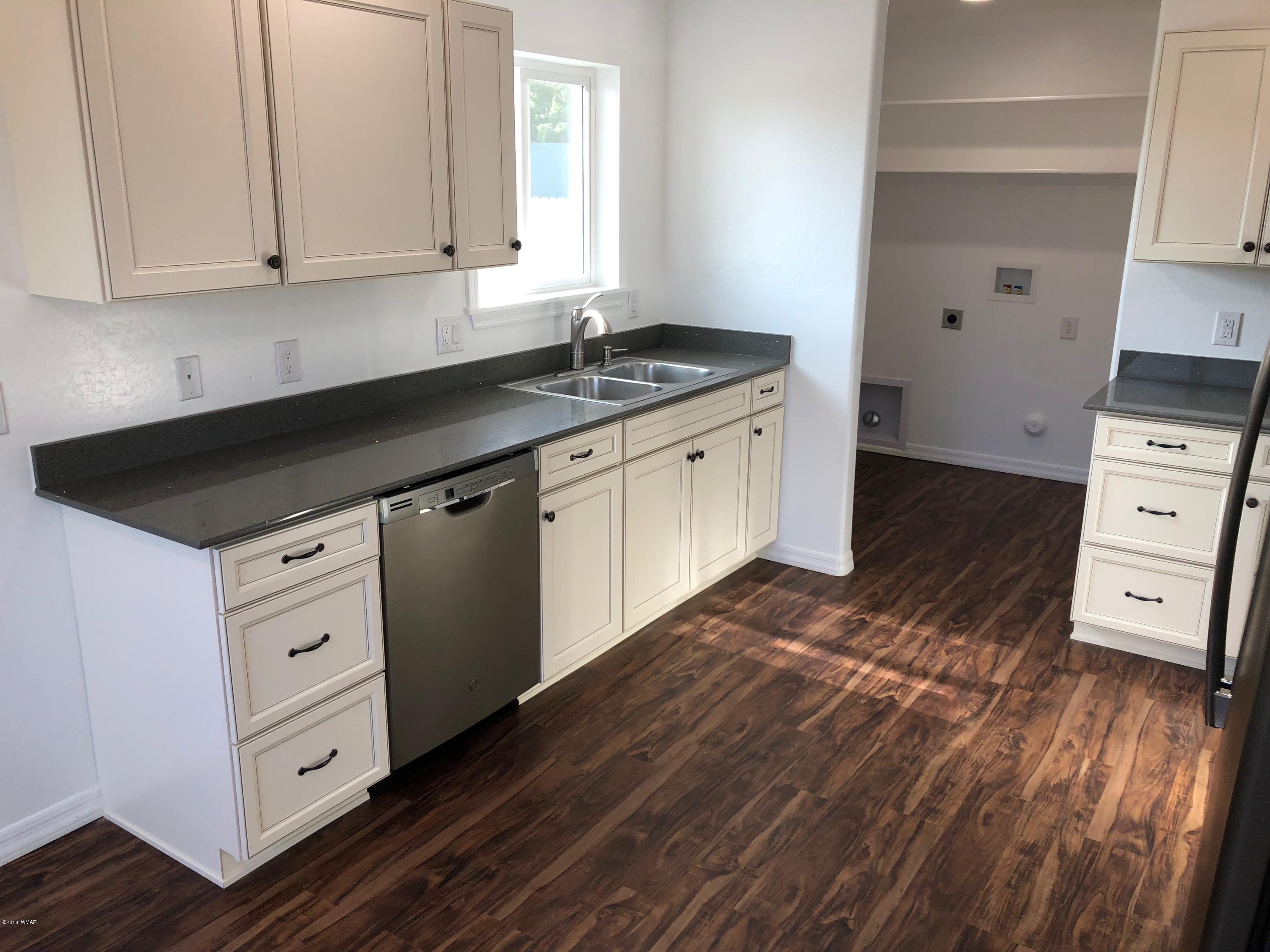 331 West 5th S Street Snowflake, AZ 85937 - Photo 10 of 28
