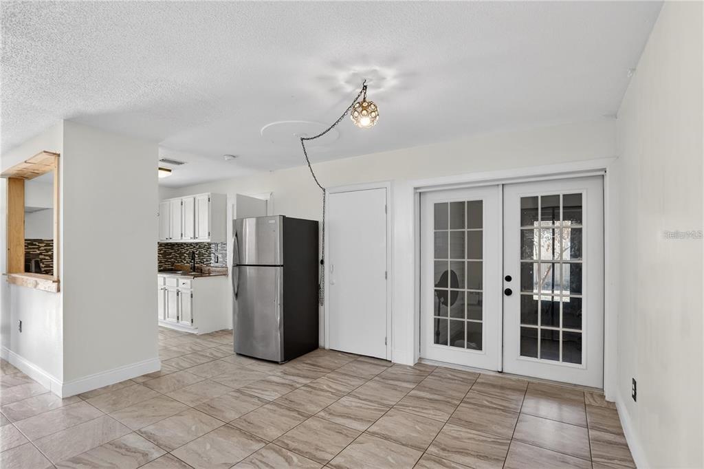 8071 Rhea Circle, Unit B Orlando, FL 32807 - Photo 2 of 23