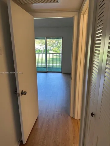 $1,740 | 13255 Southwest 9th Court, Unit 211G, Pembroke Pines, FL 33027