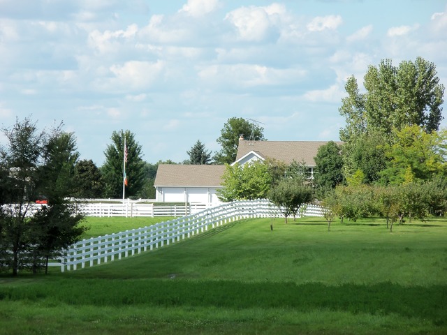 19602 Hebron Road Harvard, IL 60033 - Photo 3 of 25