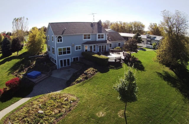 19602 Hebron Road Harvard, IL 60033 - Photo 5 of 25