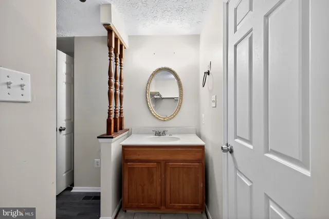 $2,800 | 3602 Castle Terrace, Unit 116102, Silver Spring, MD 20904