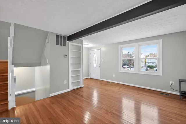 $2,800 | 3602 Castle Terrace, Unit 116102, Silver Spring, MD 20904