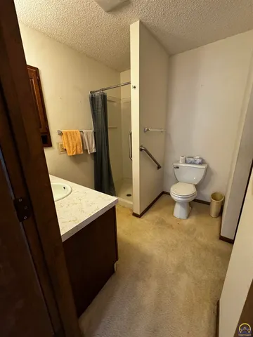 $175,000 | 916 Garfield Street, Emporia, KS 66801