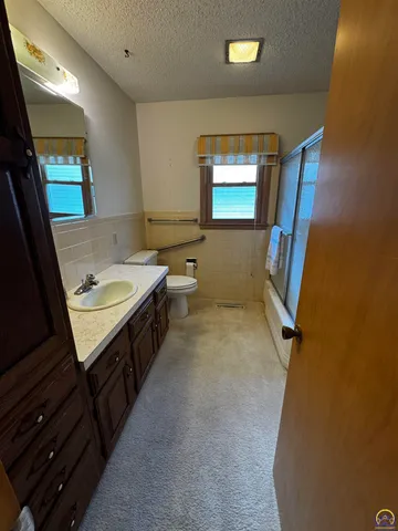 $175,000 | 916 Garfield Street, Emporia, KS 66801