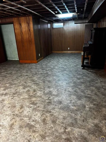 $175,000 | 916 Garfield Street, Emporia, KS 66801