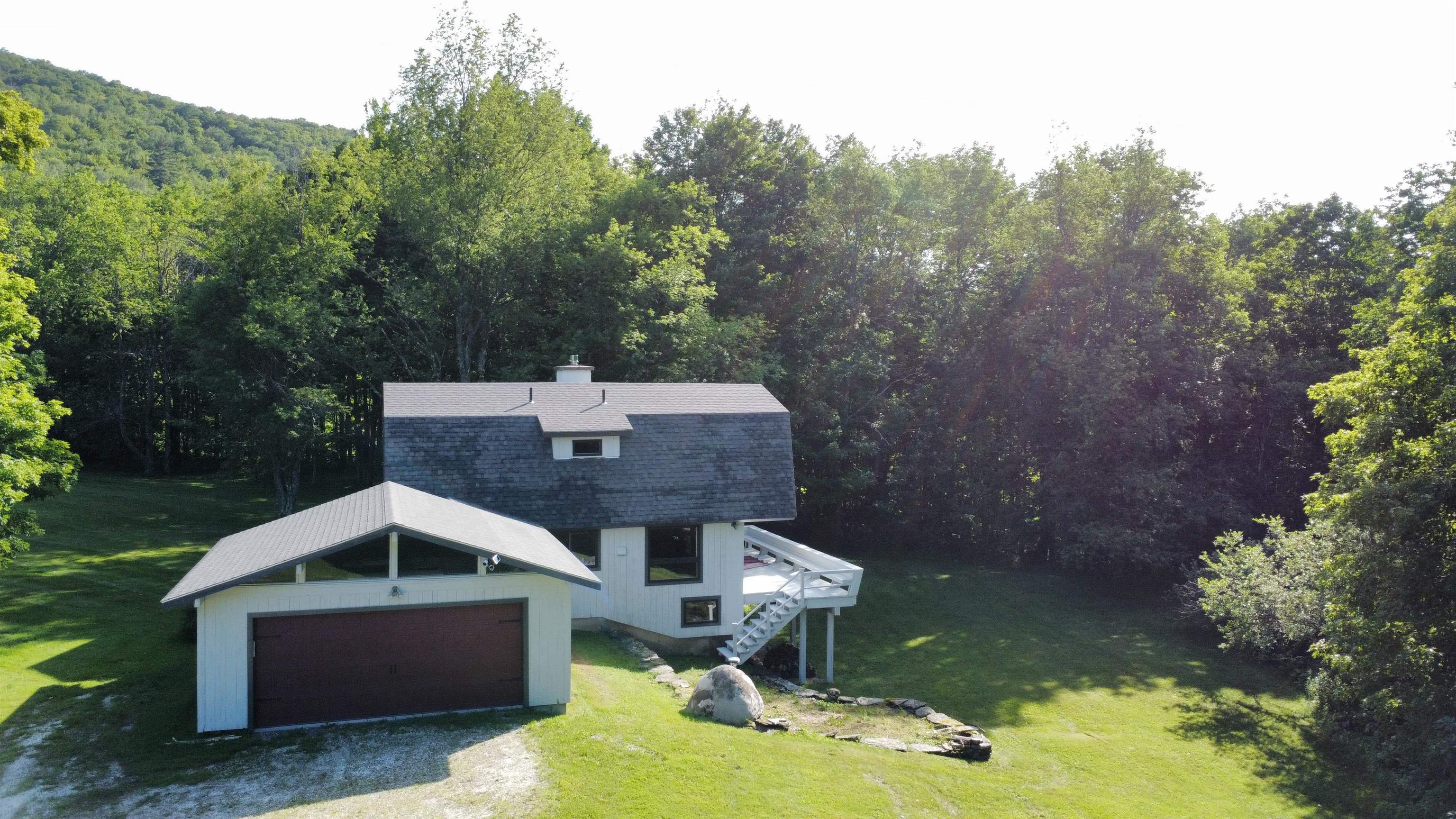 953 Lincoln Gap Road Warren, VT 05674 - Photo 5 of 55