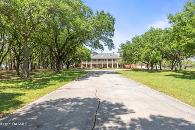 $2,950,000 | 7403 Roberts Cove Road, Rayne, LA 70578