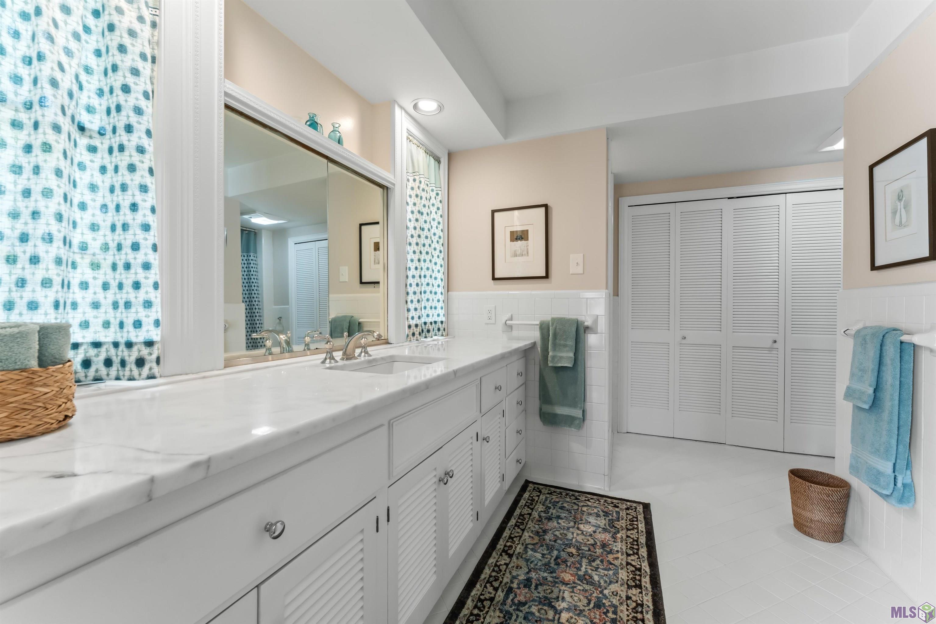 1932 Country Club Drive Baton Rouge, LA 70808 - Photo 7 of 15