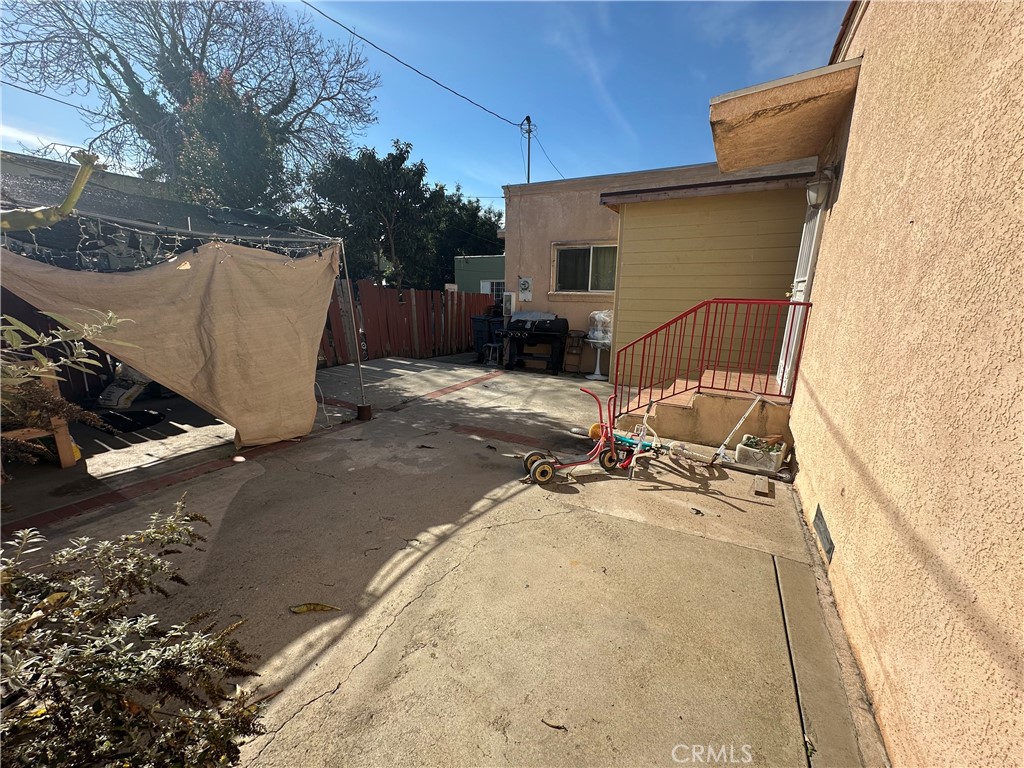 1640 Locust Avenue Long Beach, CA 90813 - Photo 13 of 20