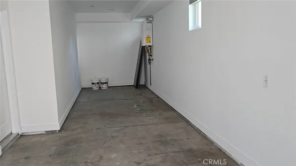 $4,400 | 2250 West 14th Street, Los Angeles, CA 90006