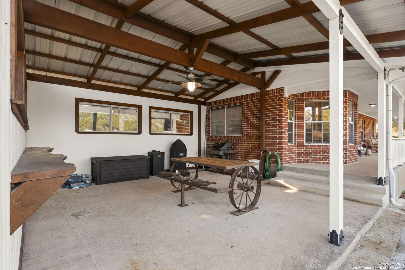 4335 Mail Rte Road Fischer, TX 78623 - Photo 37 of 50 a living room with furniture