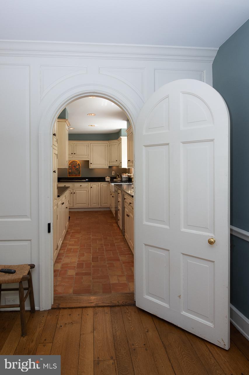 20 Righters Mill Road Gladwyne, PA 19035 - Photo 15 of 48 Arched Doorway