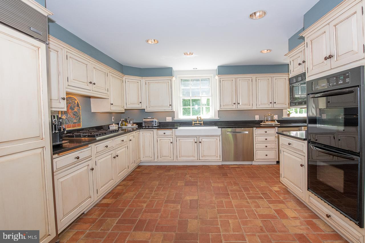 20 Righters Mill Road Gladwyne, PA 19035 - Photo 16 of 48 Cooks Kitchen