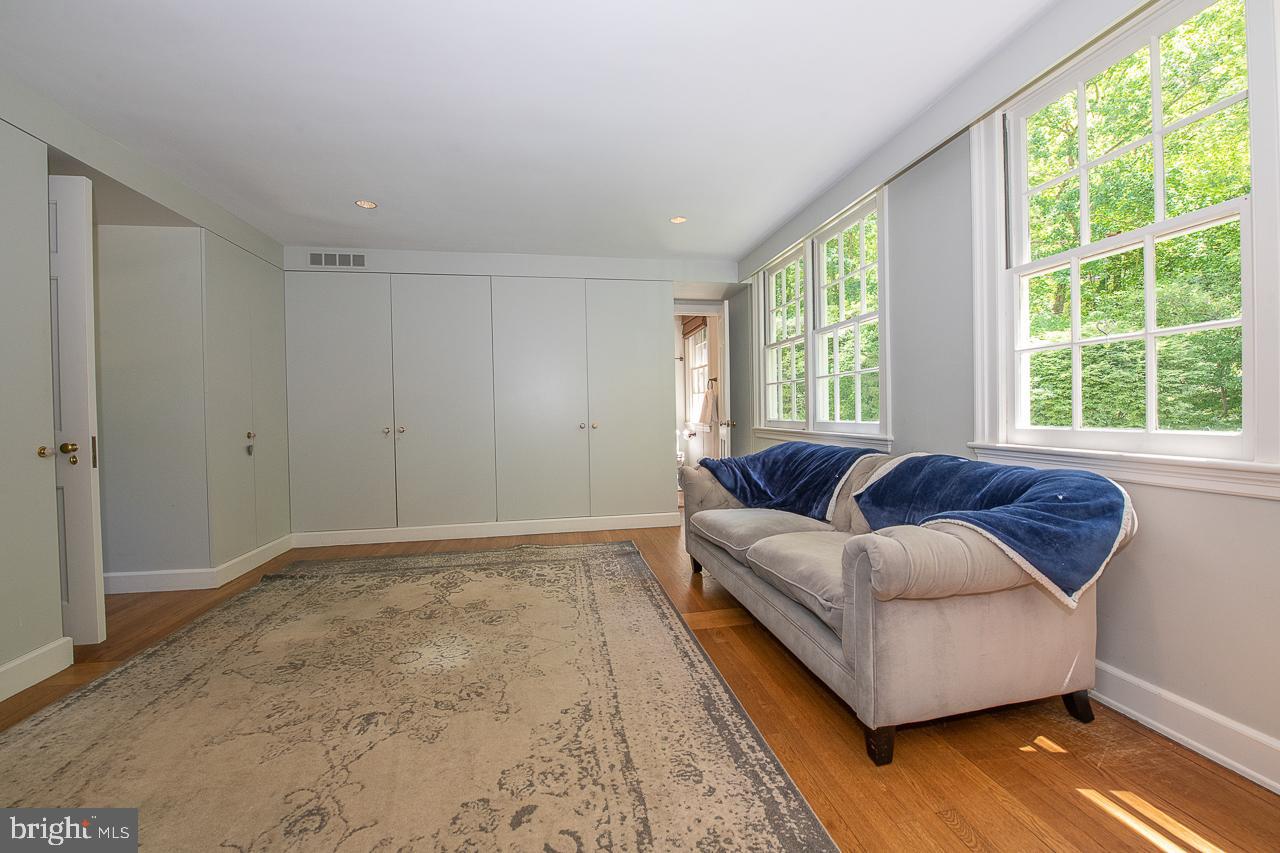 20 Righters Mill Road Gladwyne, PA 19035 - Photo 30 of 48 Primary Closet/ Second Office