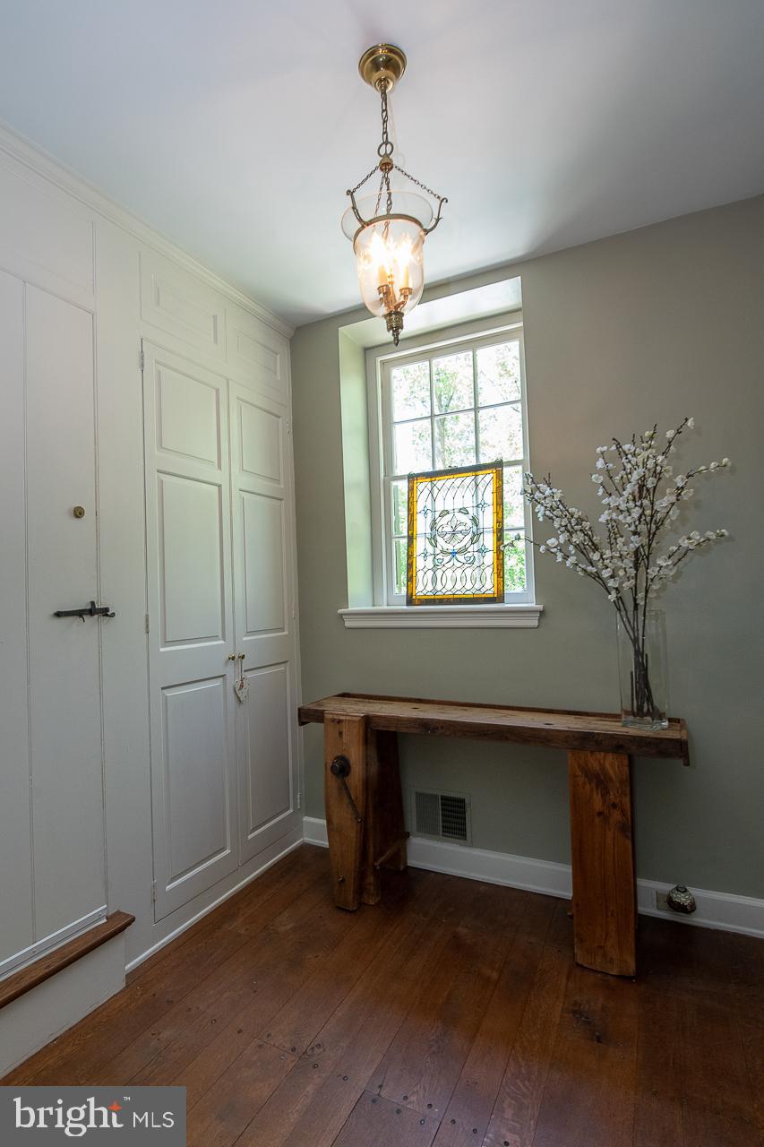 20 Righters Mill Road Gladwyne, PA 19035 - Photo 35 of 48 Upper Landing