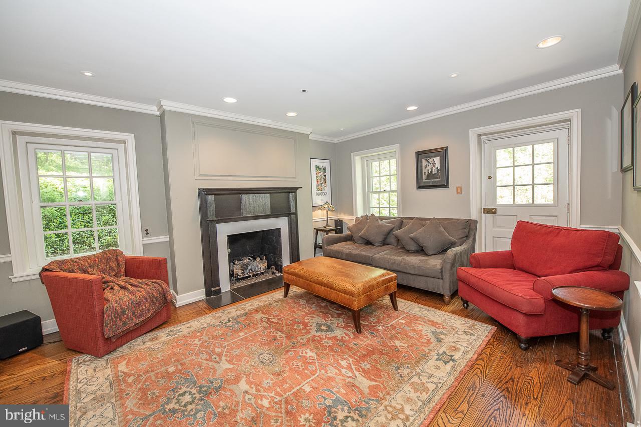 20 Righters Mill Road Gladwyne, PA 19035 - Photo 10 of 48 Family Room