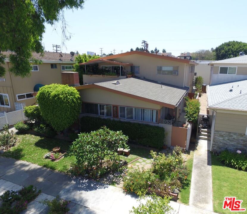 8118 West 83rd Street Playa del Rey, CA 90293 - Photo 2 of 8 Gallery Image 2