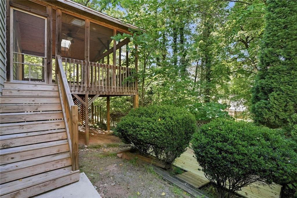 360 Landing Entry Alpharetta, GA 30022 - Photo 23 of 24
