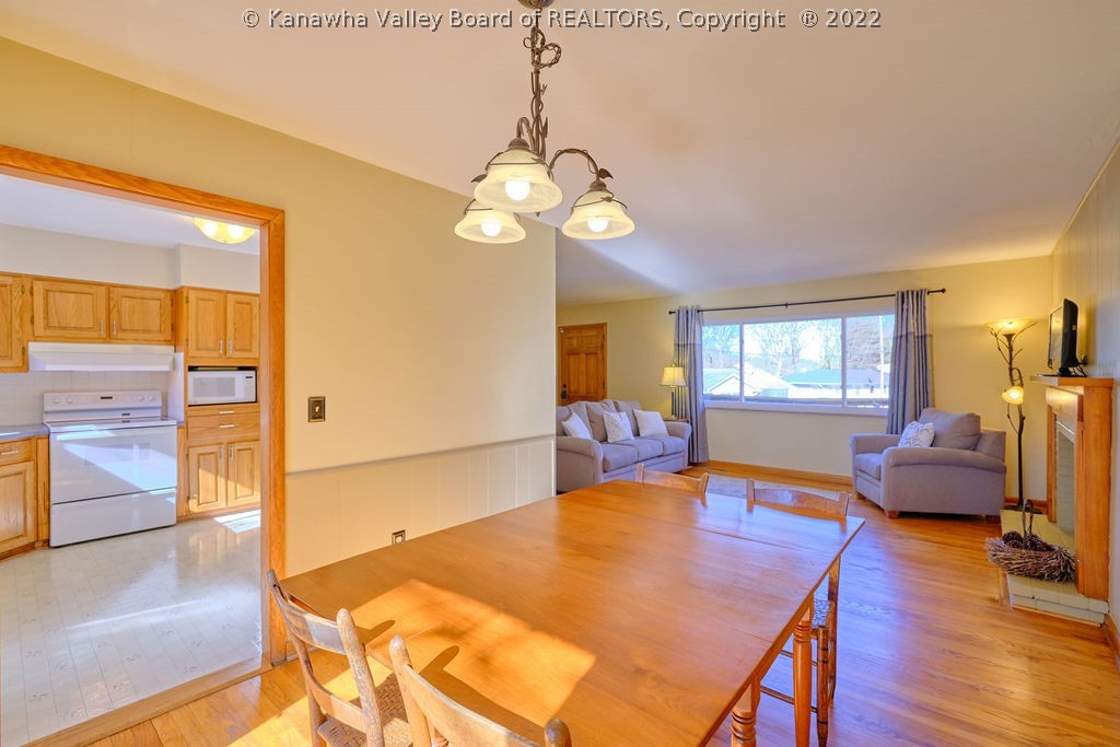 502 Spotswood Road Charleston, WV 25303 - Photo 6 of 35 Gallery Image 6