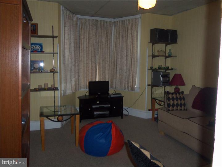 305 West Lancaster Avenue Reading, PA 19607 - Photo 4 of 17 Unit #2