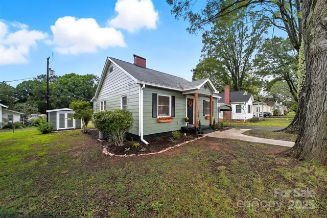a house view with a garden space