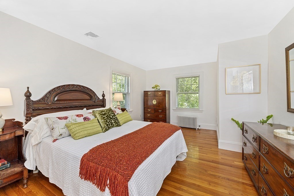 22 Halcyon Road Newton, MA 02459 - Photo 12 of 22