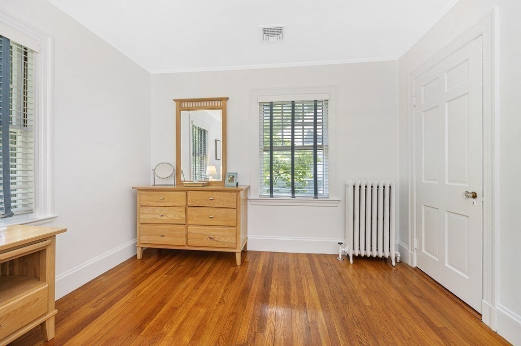 22 Halcyon Road Newton, MA 02459 - Photo 15 of 22